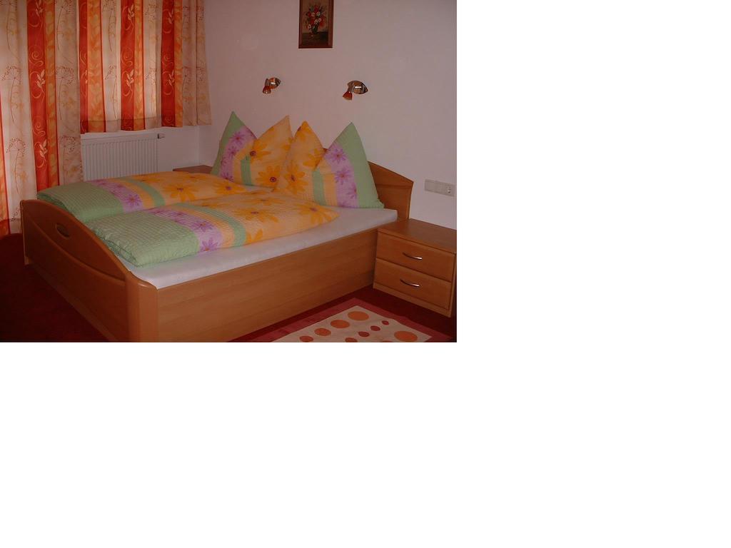 Haus Josefine Apartment Gerlos Room photo