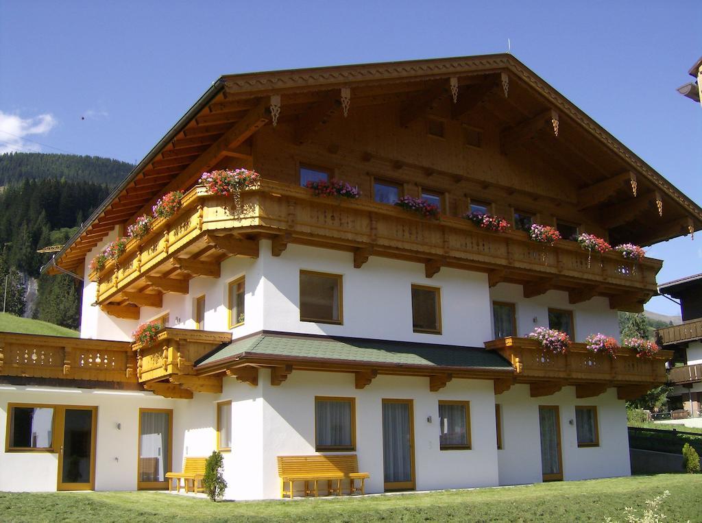 Haus Josefine Apartment Gerlos Exterior photo